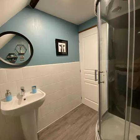 La Petite Maison - No 4 La Relierie * Gavray-sur-Sienne