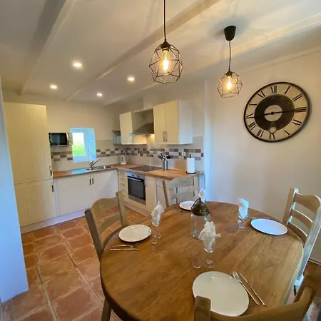 Holiday home La Petite Maison - No 4 La Relierie