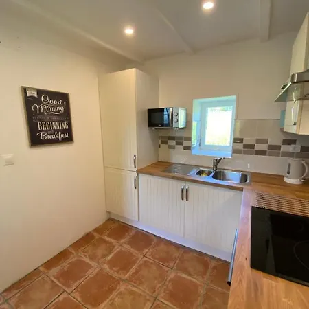 Holiday home La Petite Maison - No 4 La Relierie *