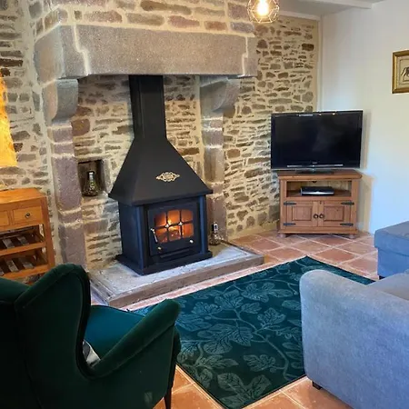 La Petite Maison - No 4 La Relierie * Gavray-sur-Sienne