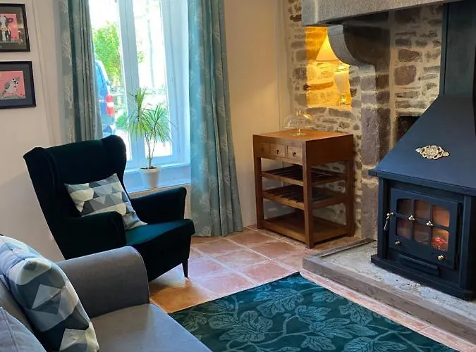 La Petite Maison - No 4 La Relierie