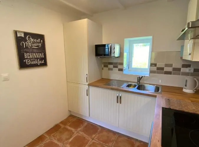 Nyaraló La Petite Maison - No 4 La Relierie *